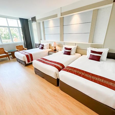 Siamgrand Hotel Udon Thani Exterior photo