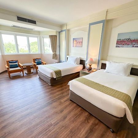 Siamgrand Hotel Udon Thani Exterior photo