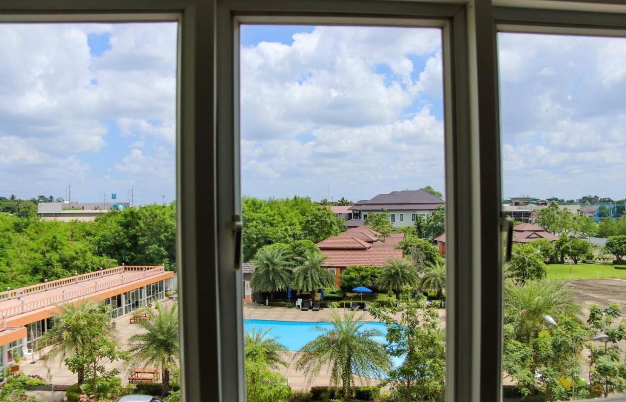 Siamgrand Hotel Udon Thani Exterior photo